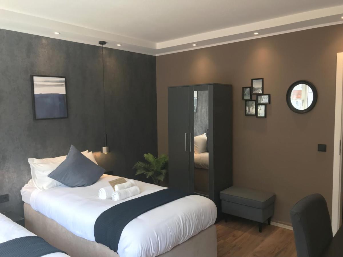 Mike'S Four Apartman Düsseldorf Kültér fotó